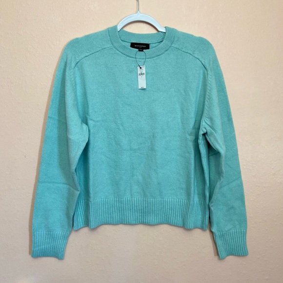 Banana Republic Factory Perfectly Soft Crew-Neck Sweater - Picture 2 of 4